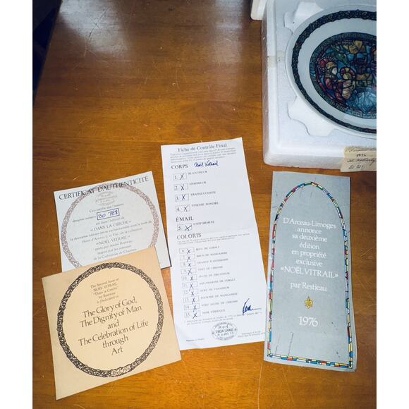 Limoges D'Arceau Noel Vitrail Dans La Creche Plate 1976 Christmas Box Cert Auth - Picture 13 of 16